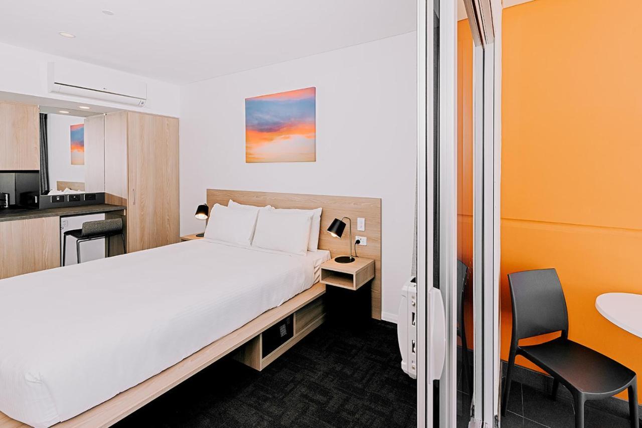 אדלייד Toms Court Hotel מראה חיצוני תמונה
